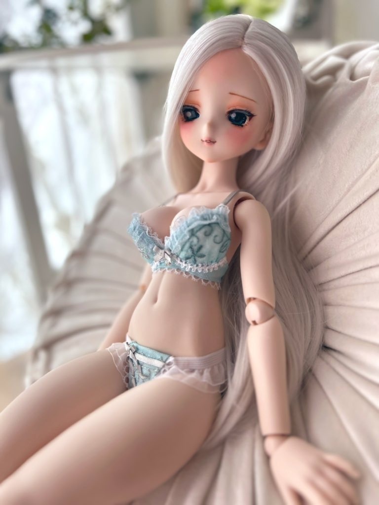 MDD  L胸　ライトグリーン　シルバーサテンリボン