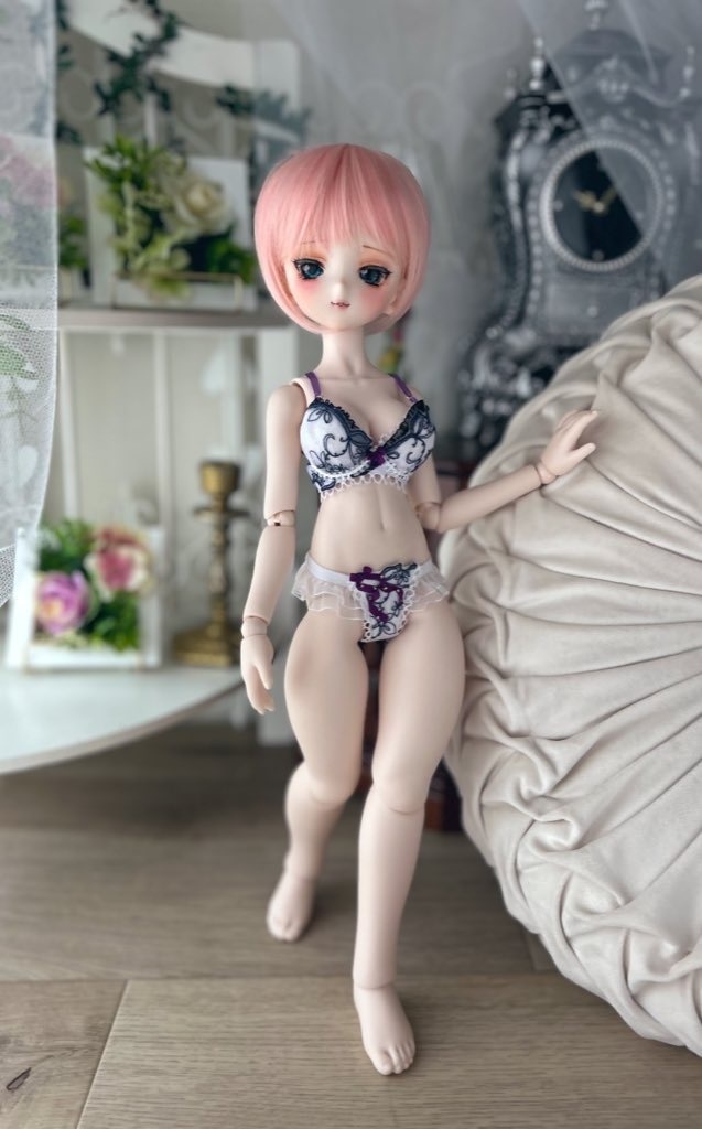 MDD　L胸　紫ベース線画レース　ランジェリーセット