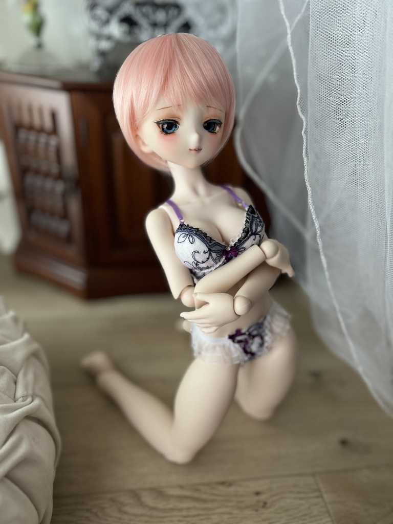 MDD　L胸　紫ベース線画レース　ランジェリーセット