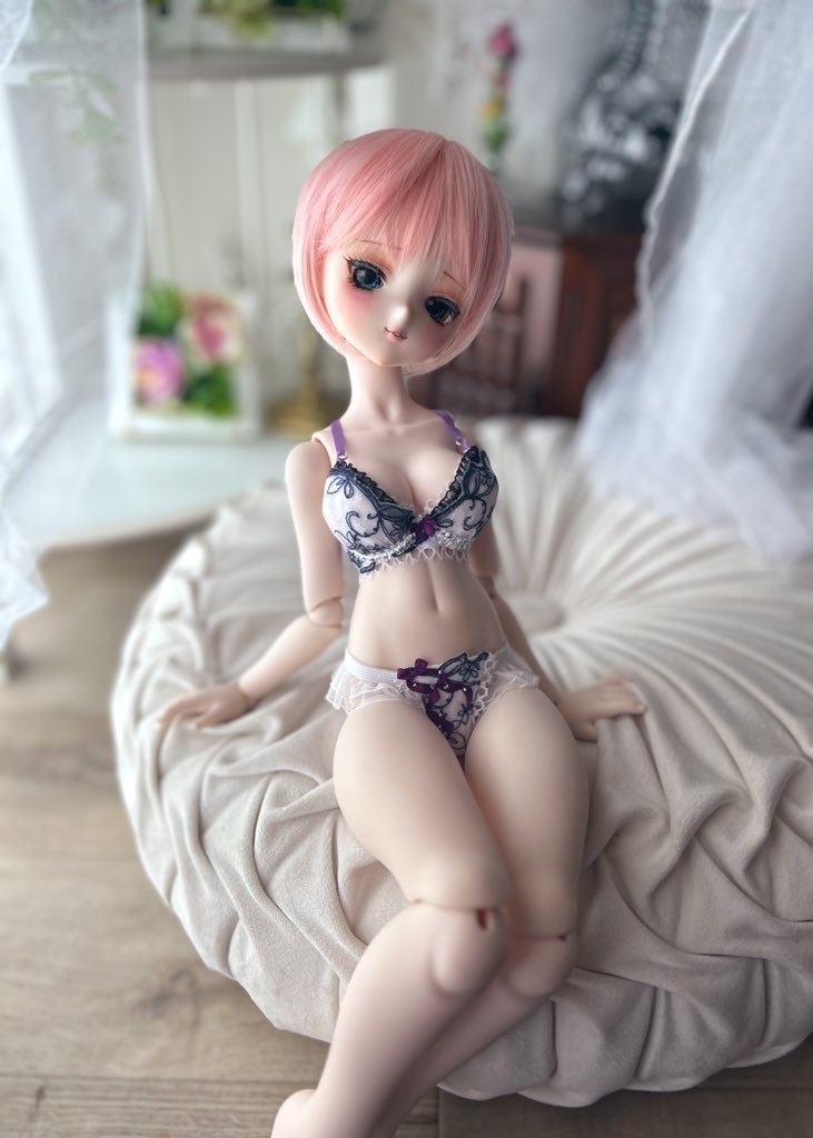 MDD　L胸　紫ベース線画レース　ランジェリーセット