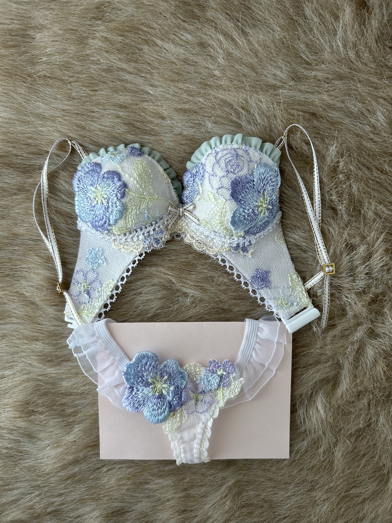 DDDY　青い花　緑レース　①　ランジェリーセット