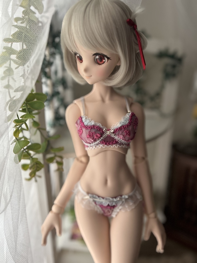 DD/DDS　M胸専用　ランジェリーセット　水色フリル　白サテン肩紐