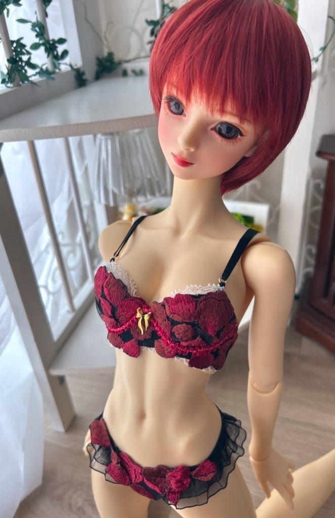 SD16　薔薇の花びら　金リボン　ブラ＋ショーツセット