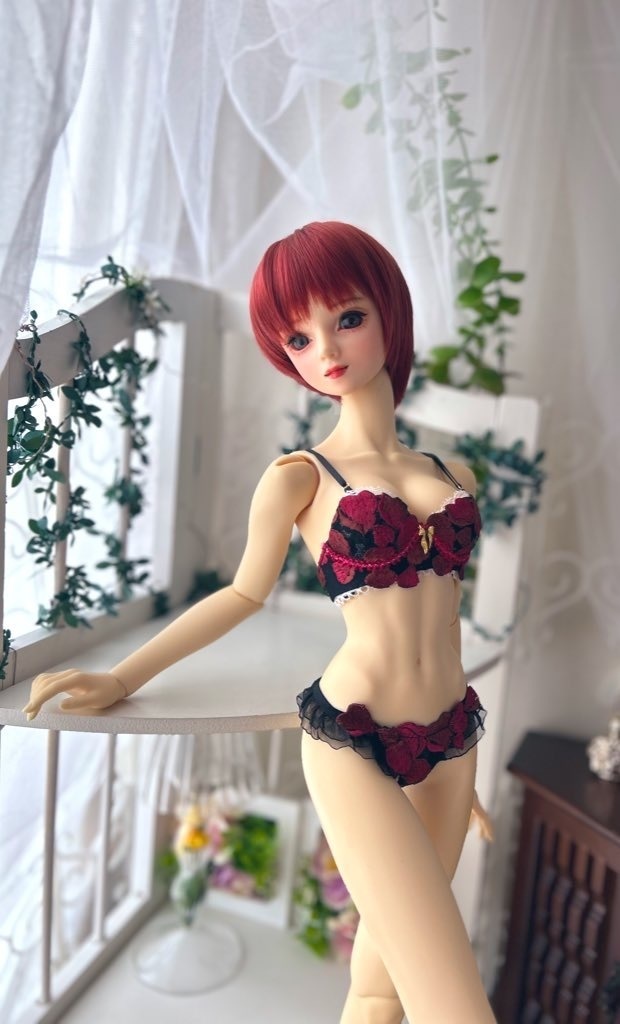 SD16　薔薇の花びら　金リボン　ブラ＋ショーツセット