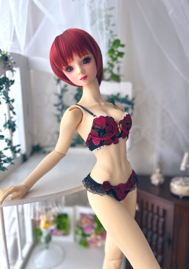 SD16　薔薇の花びら　金リボン　ブラ＋ショーツセット