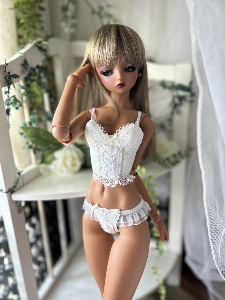 DD/　DDM:M胸専用　コルセット：B