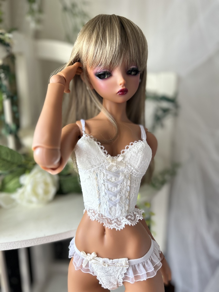 DD/　DDM:M胸専用　コルセット：B