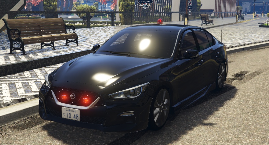日産 スカイラインV37(警護車)