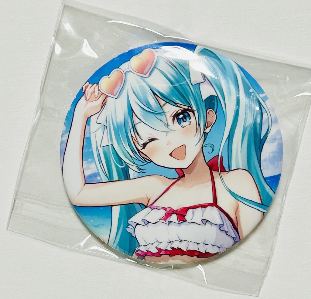 夏ミク缶バッチ