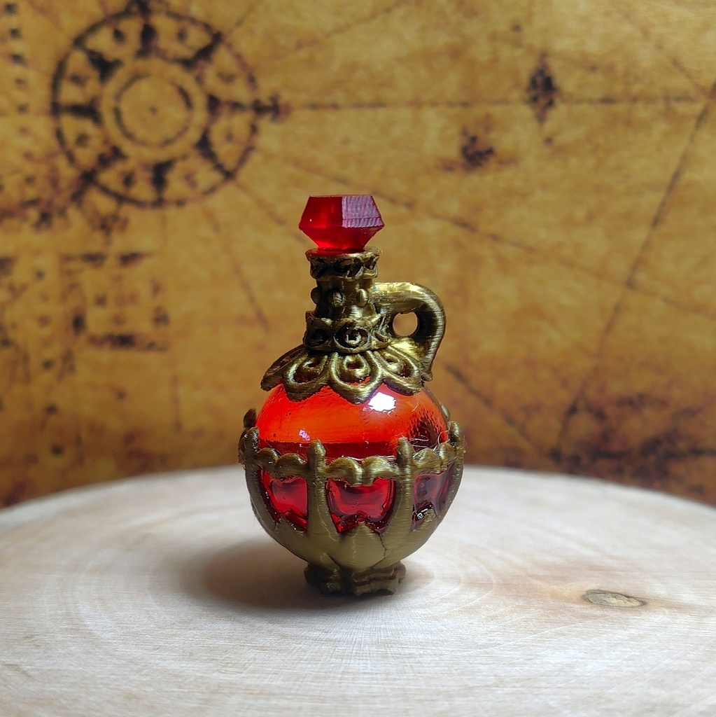 【レッドポーションストラップ】ファンタジー／魔法のアイテム／レジン／ガラス