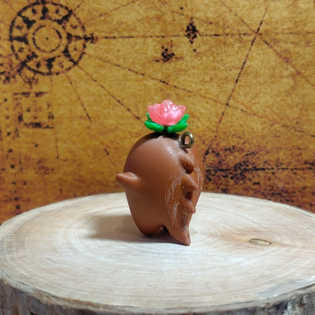 【マンドレイク(赤花)ストラップ】ファンタジー/魔法の植物