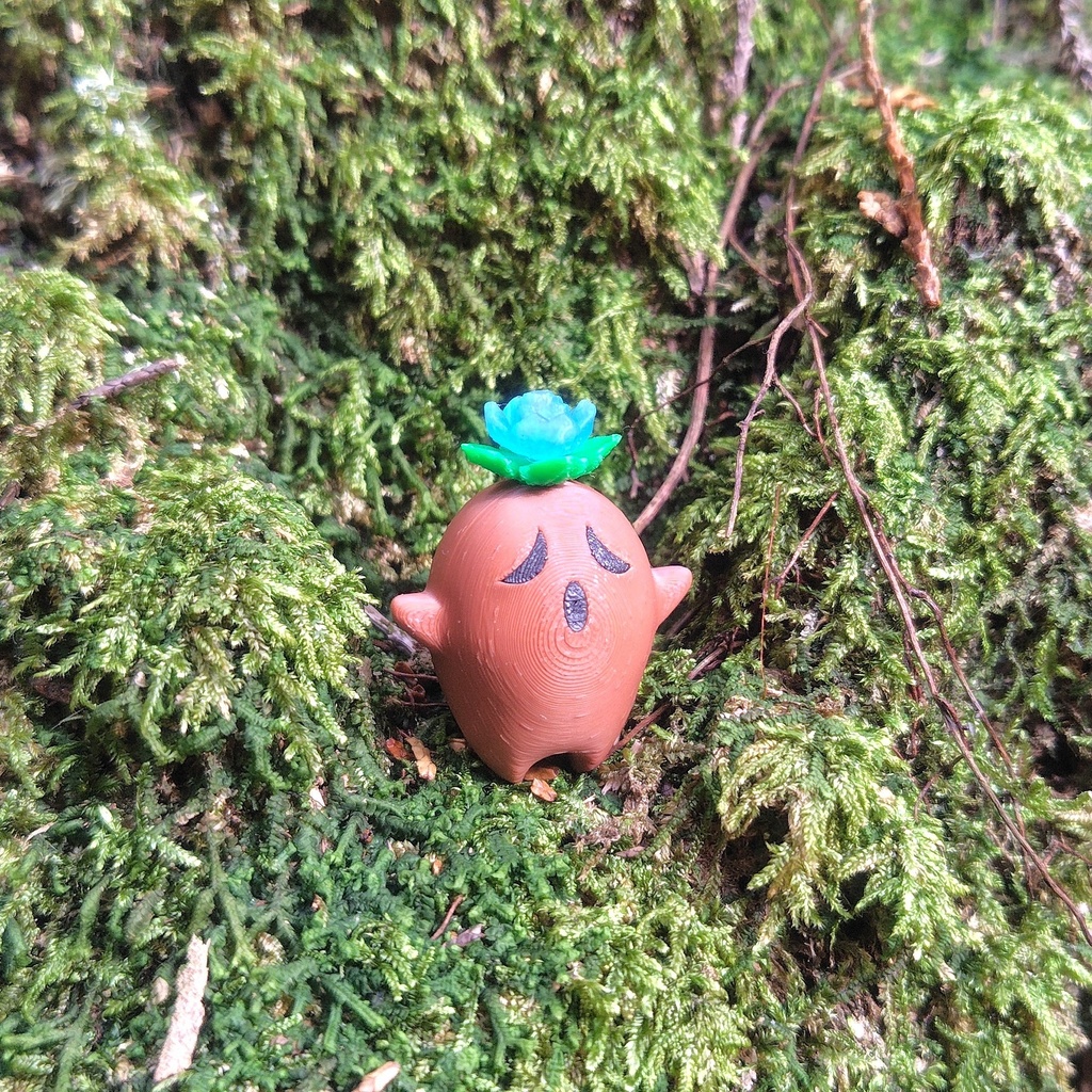 【マンドレイク(青花)ストラップ】ファンタジー/魔法の植物