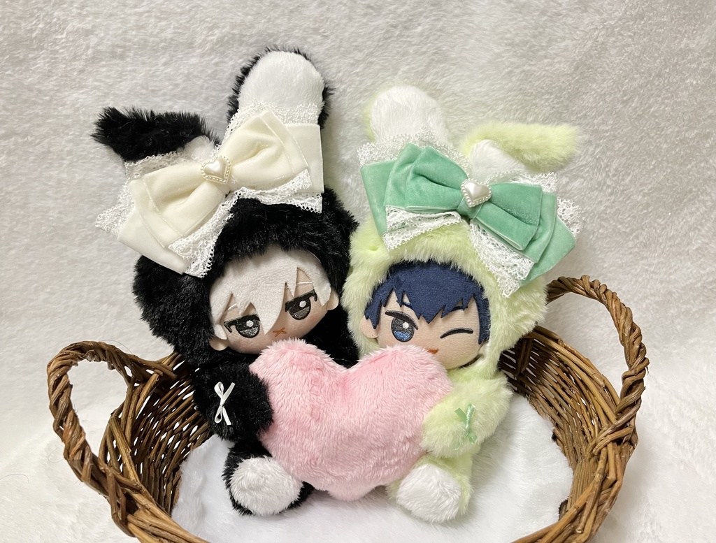 ペアうさぎ着ぐるみ🐇
