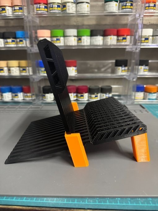 MRC 折りたたみ式ランナースタンド