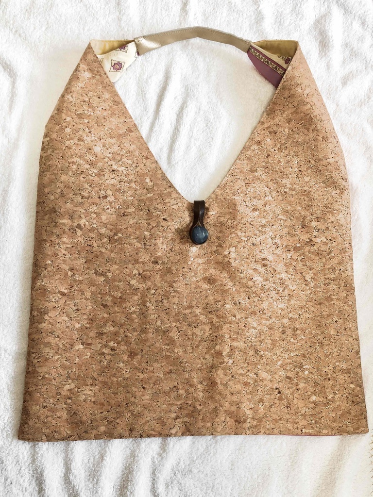 ウイグルのスカーフで仕立てた三角バッグ(ピンク系①)