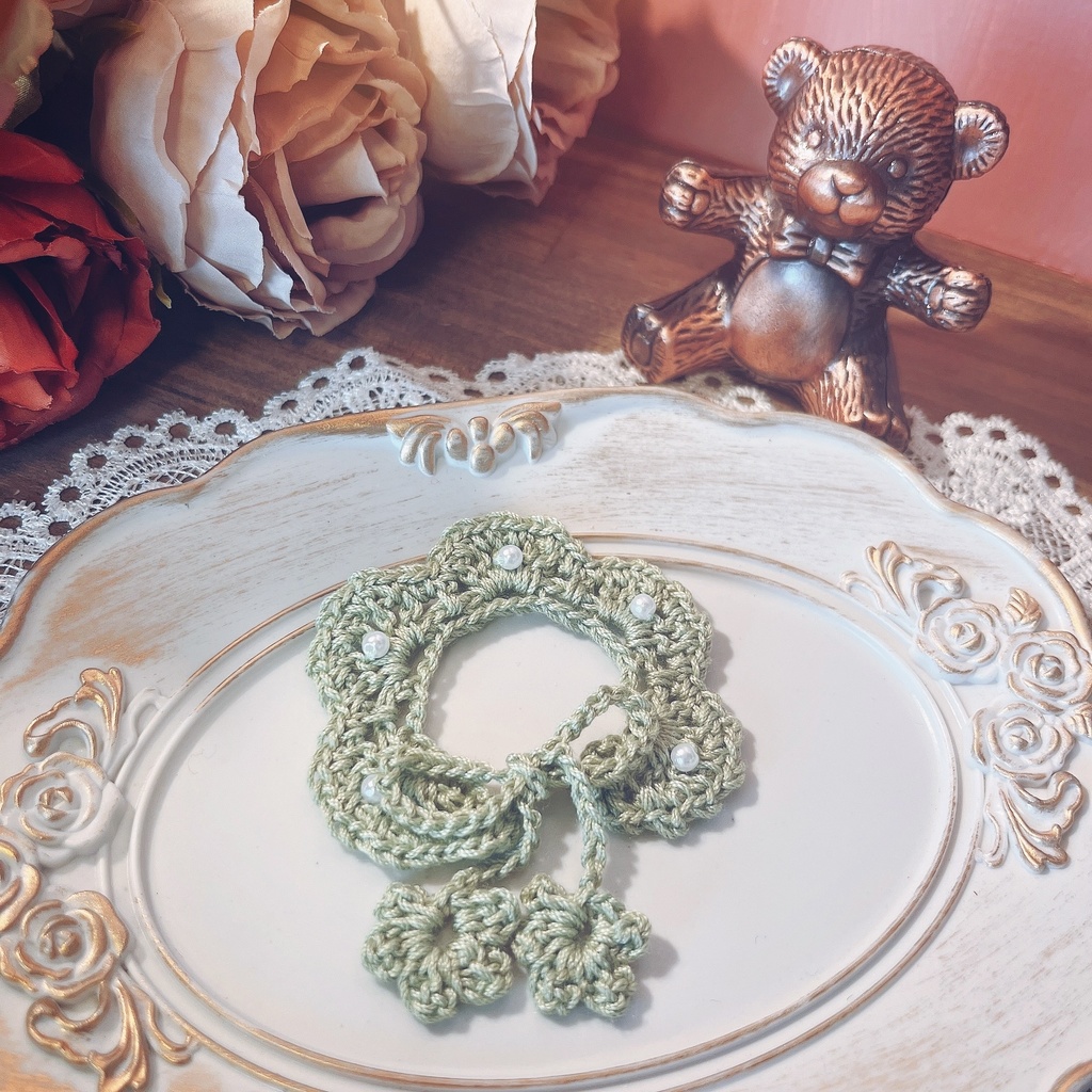 レースとお花のつけ襟