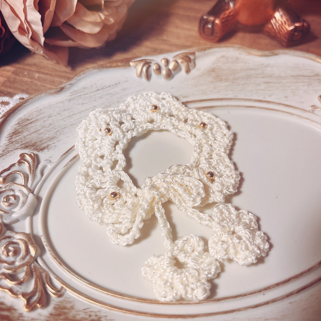 レースとお花のつけ襟