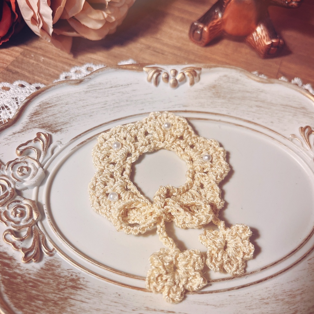 レースとお花のつけ襟