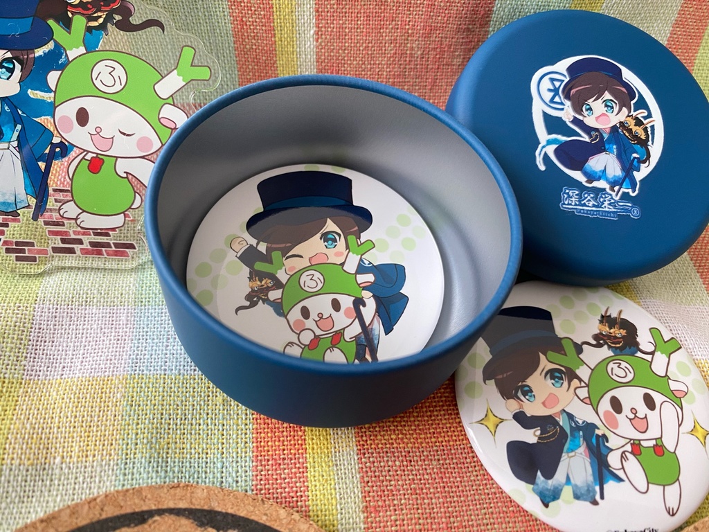 深谷栄一藍色缶ケース