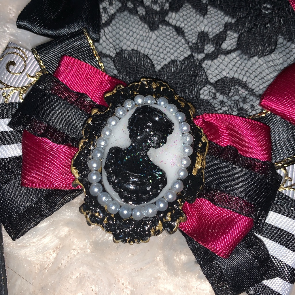 リボンロゼット【高貴な茶会ver.Whiteカメオ】