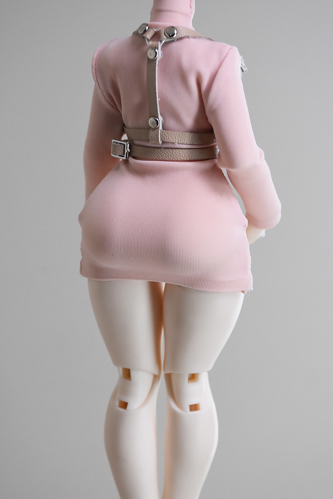 1/12 1/10 1/8 胸元カットアウト ボディコンミニワンピース