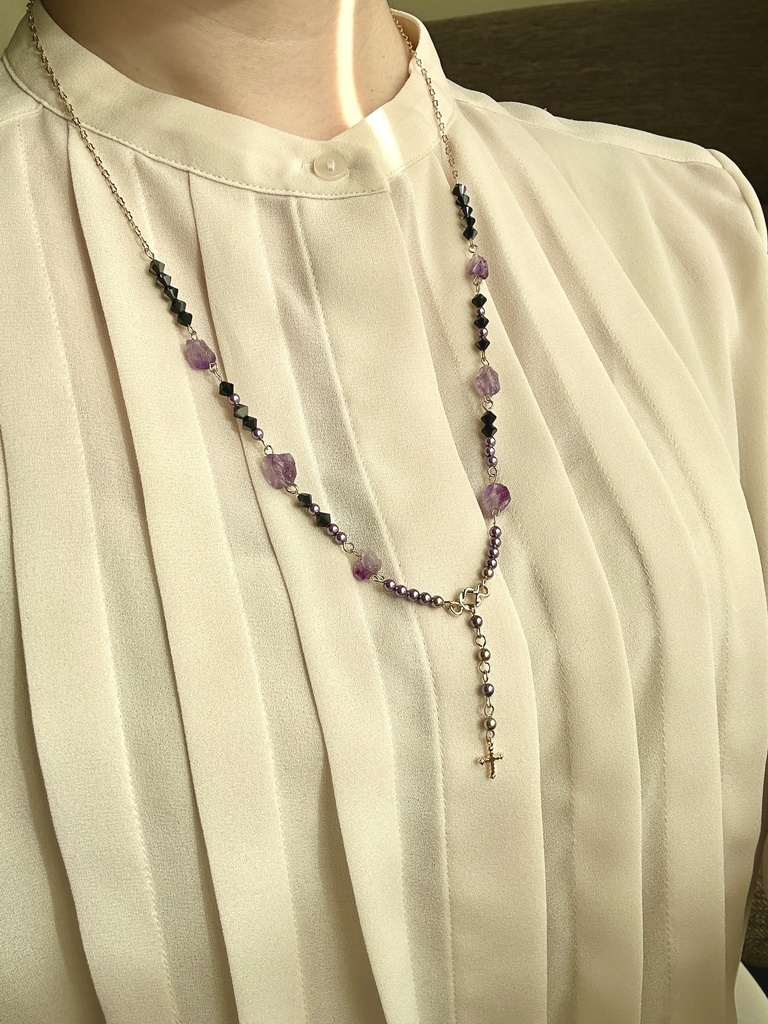 ロザリオ風ネックレス