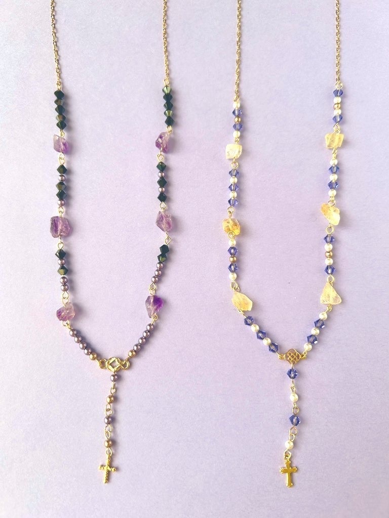 ロザリオ風ネックレス