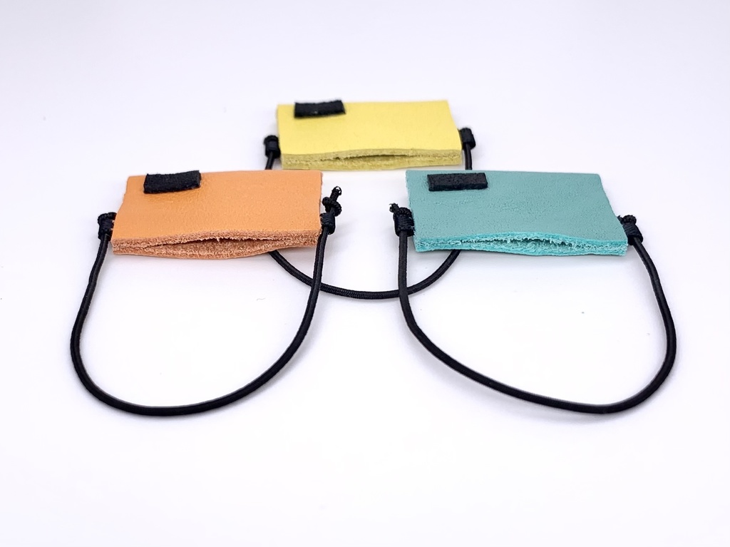 カラーサコッシュ