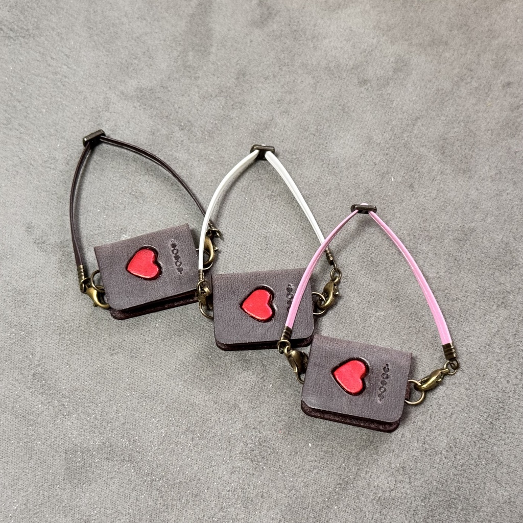 バレンタイン革本バッグ