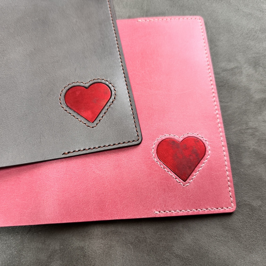 キラキラハートのブックカバー(文庫本サイズ)