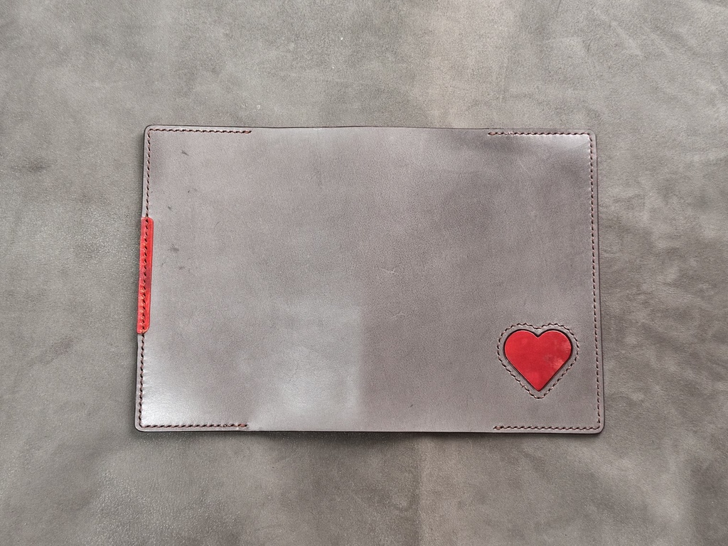 キラキラハートのブックカバー(文庫本サイズ)