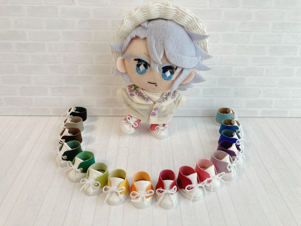 【磁石入】ぬいカラー靴 白紐