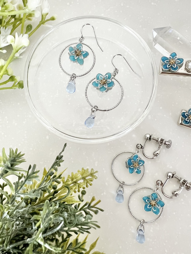勿忘草の耳飾り+ヘアクリップ