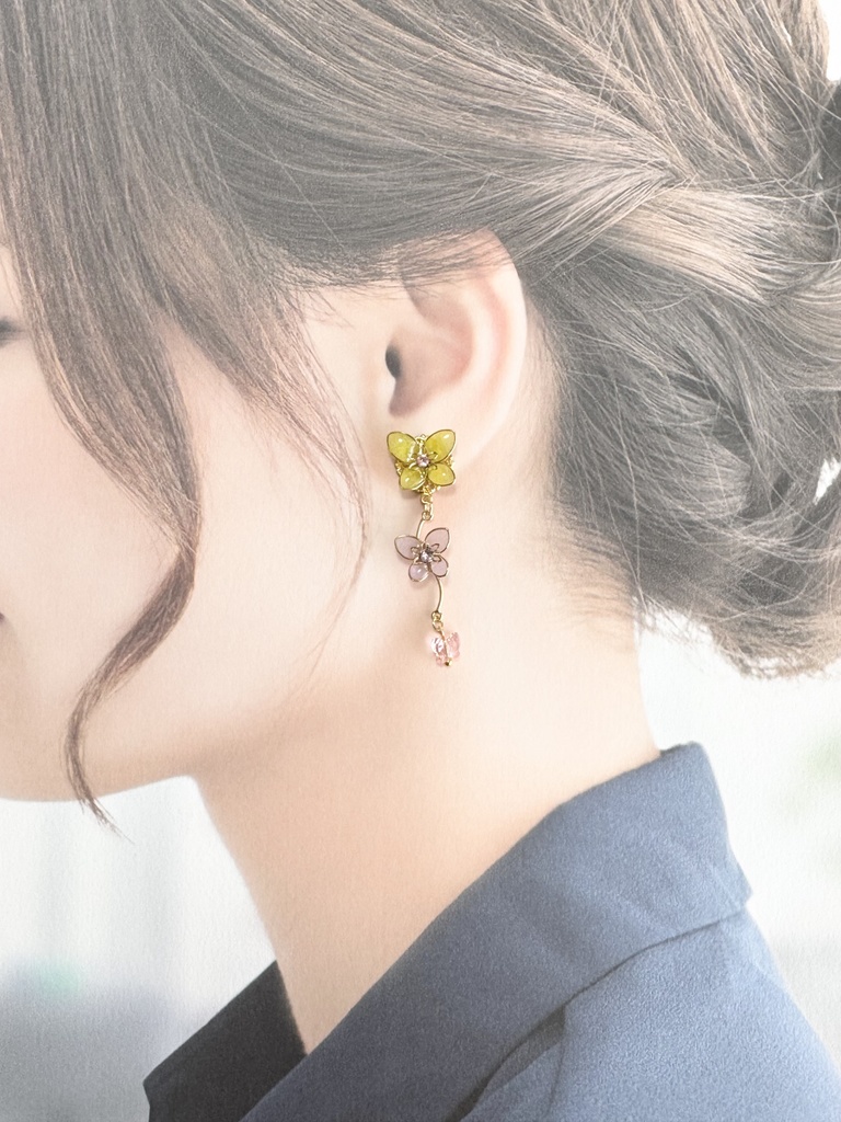 胡蝶姉妹の耳飾り