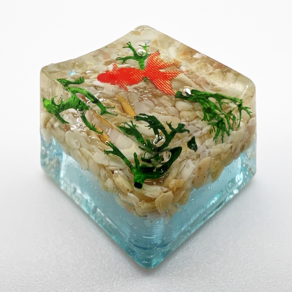 【キーキャップ】赤金魚と水草