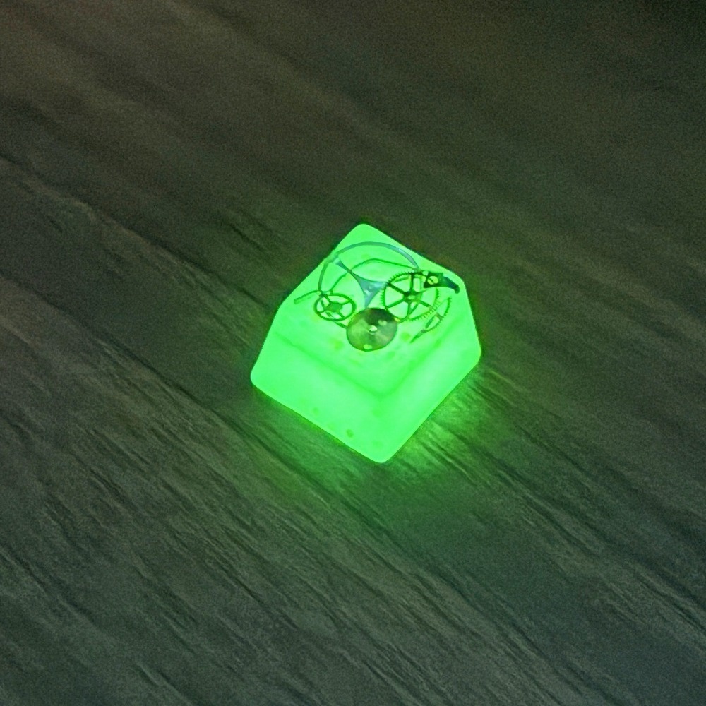 【キーキャップ】スチームパンク(白・蓄光)