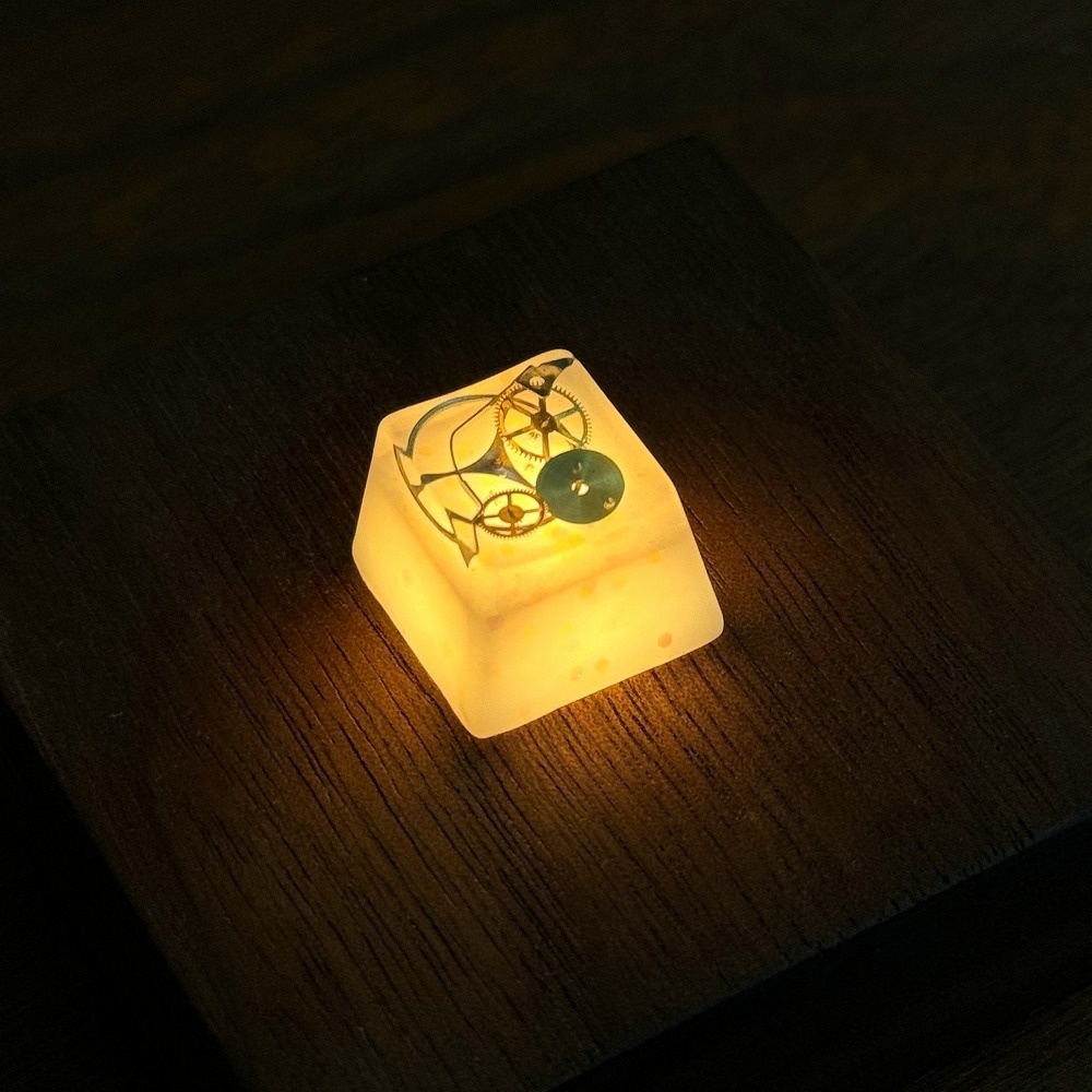 【キーキャップ】スチームパンク(白・蓄光)