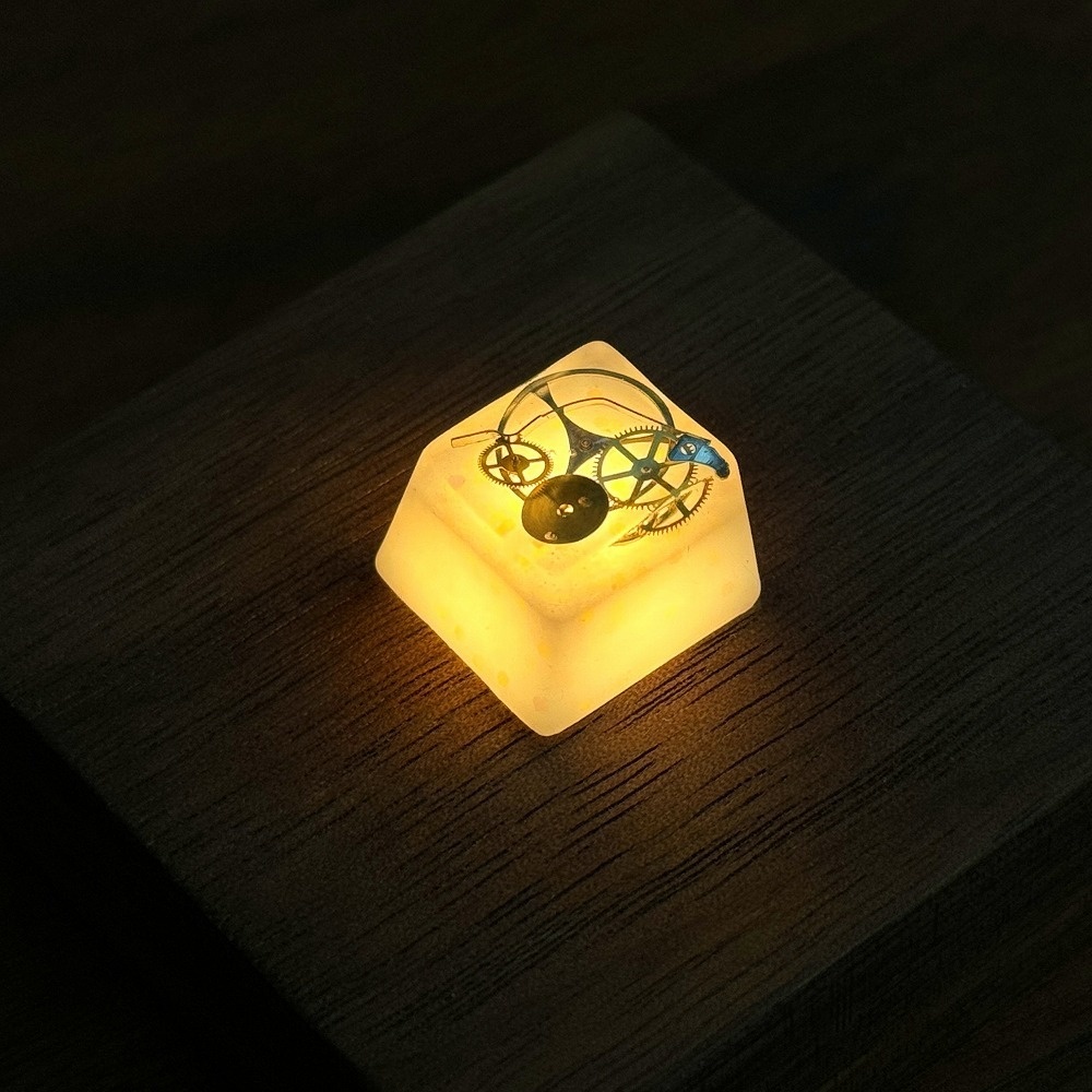 【キーキャップ】スチームパンク(白・蓄光)