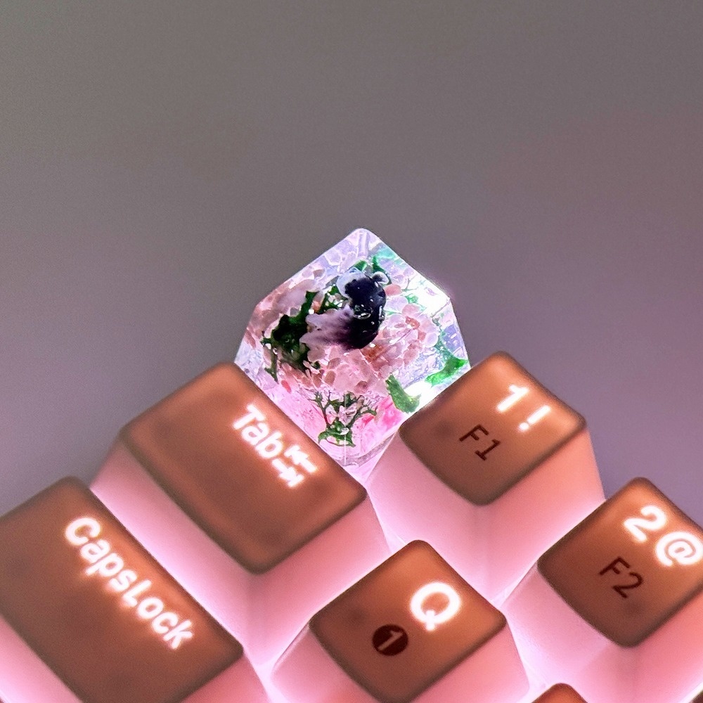 【キーキャップ】黒金魚