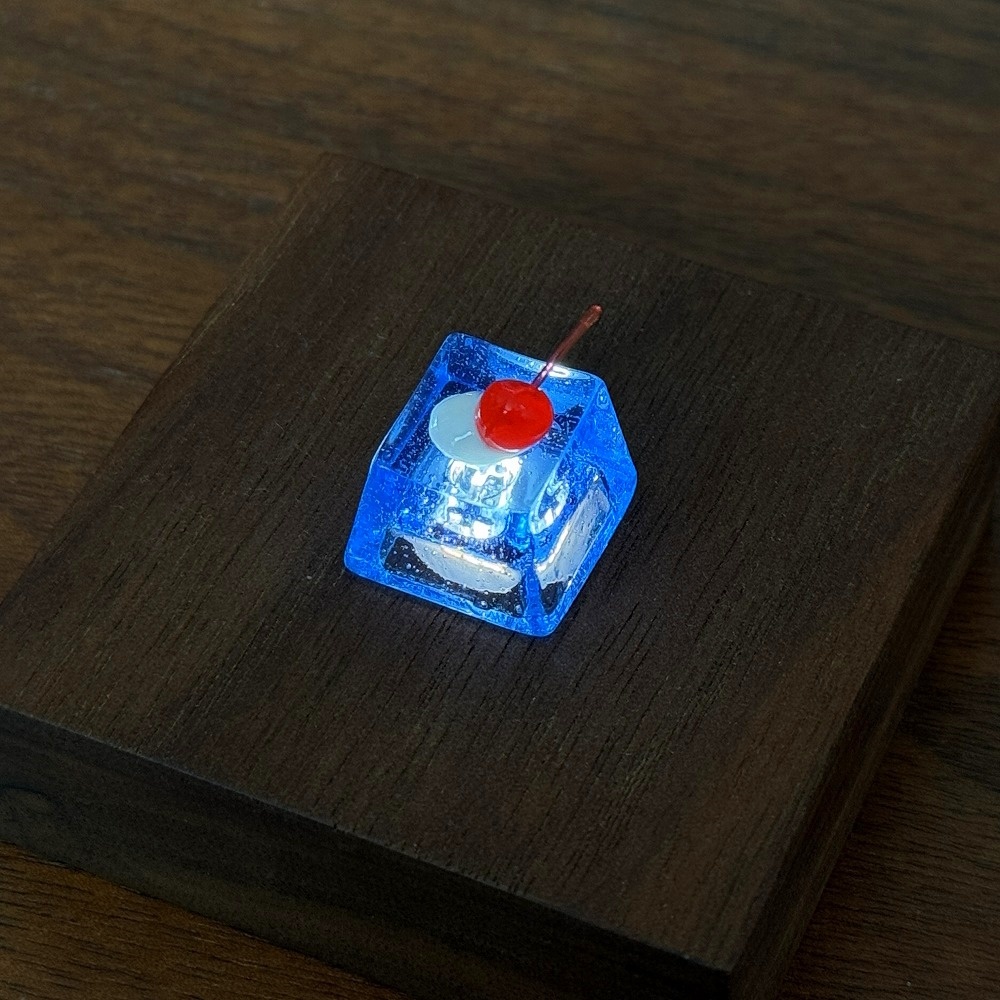 【キーキャップ】クリームソーダ