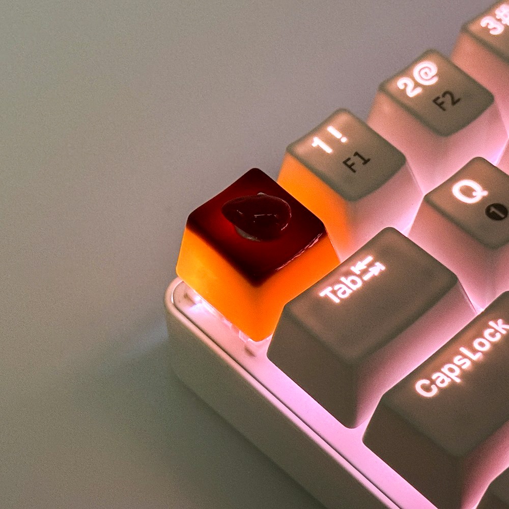 【キーキャップ】苺と生クリームのカスタードプリン