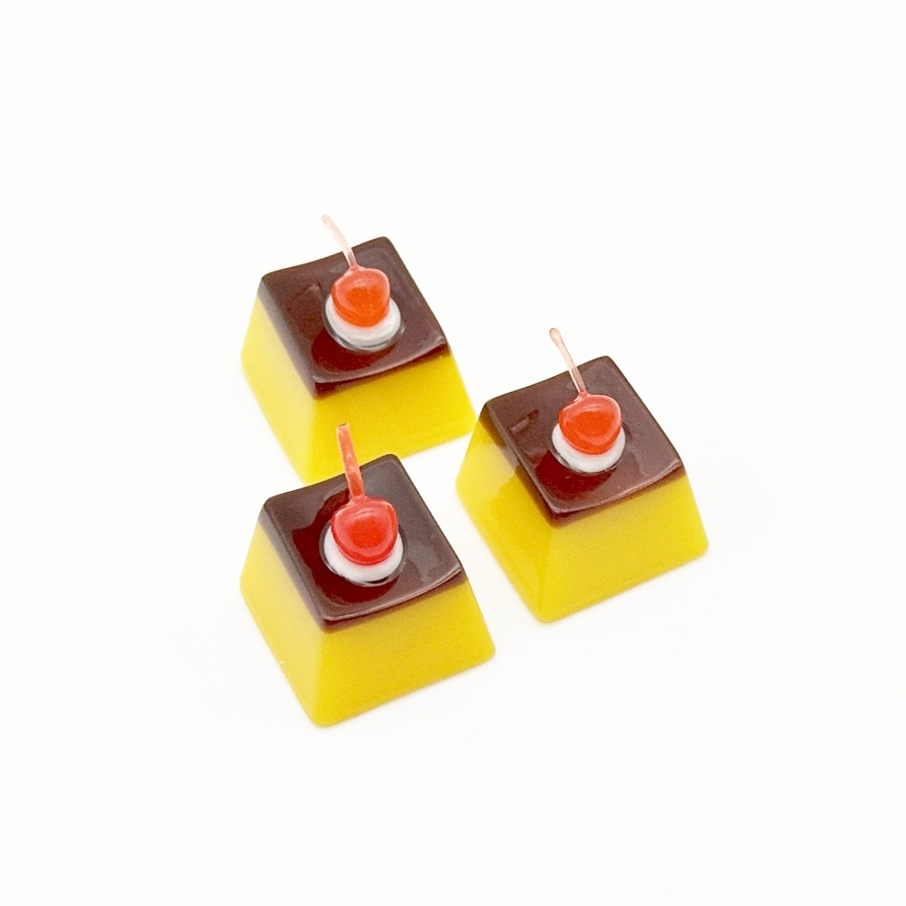 小さな職人の作品☆カスタードプリン風キーキャップ