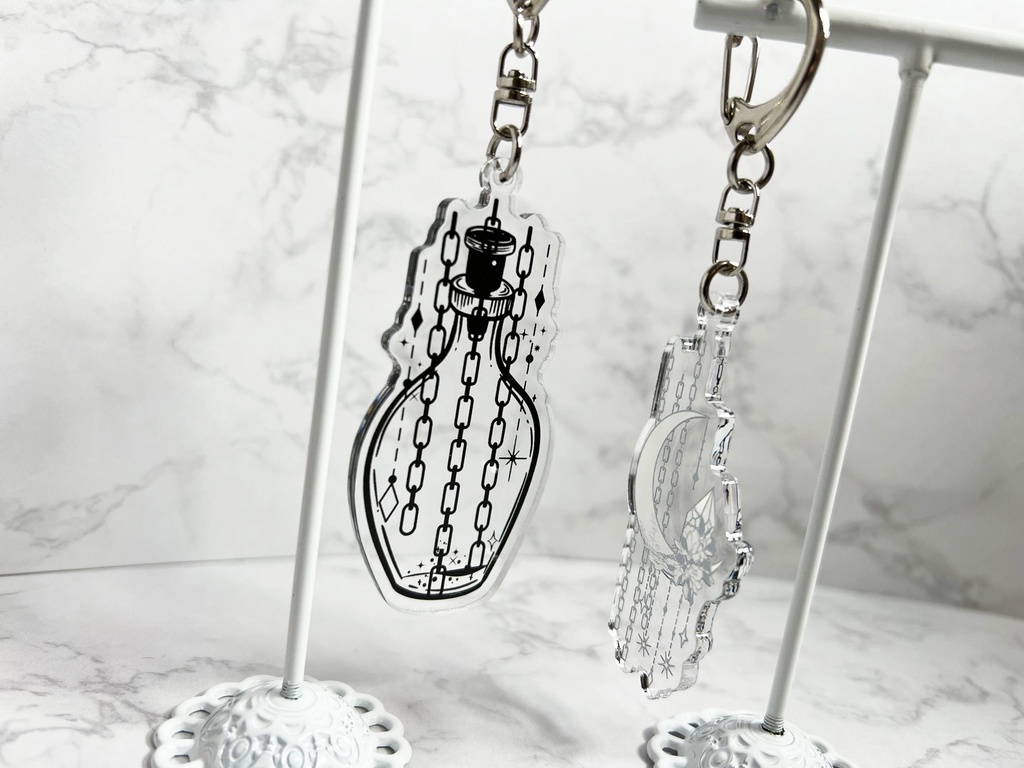 魔法の鎖壺アクキー