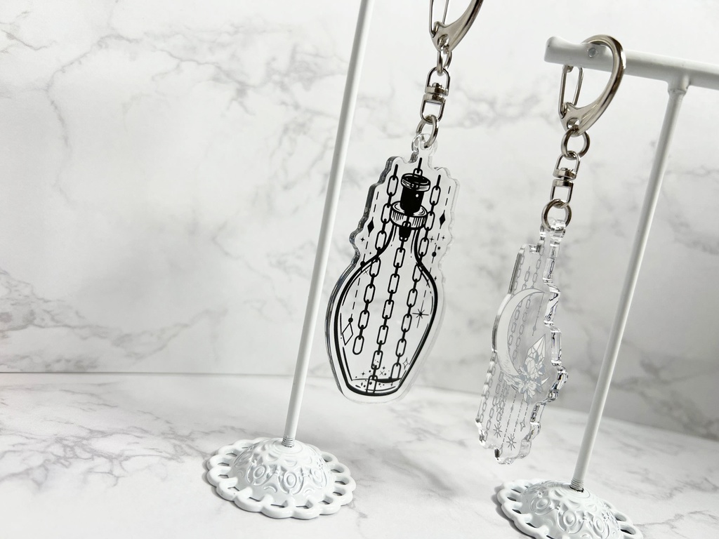 魔法の鎖壺アクキー