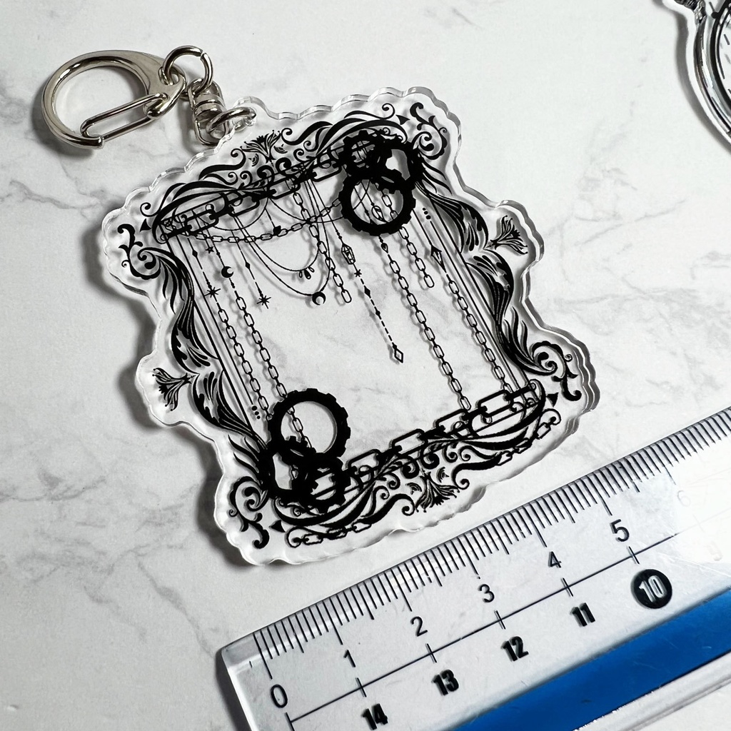 絡んだ鎖の絵画