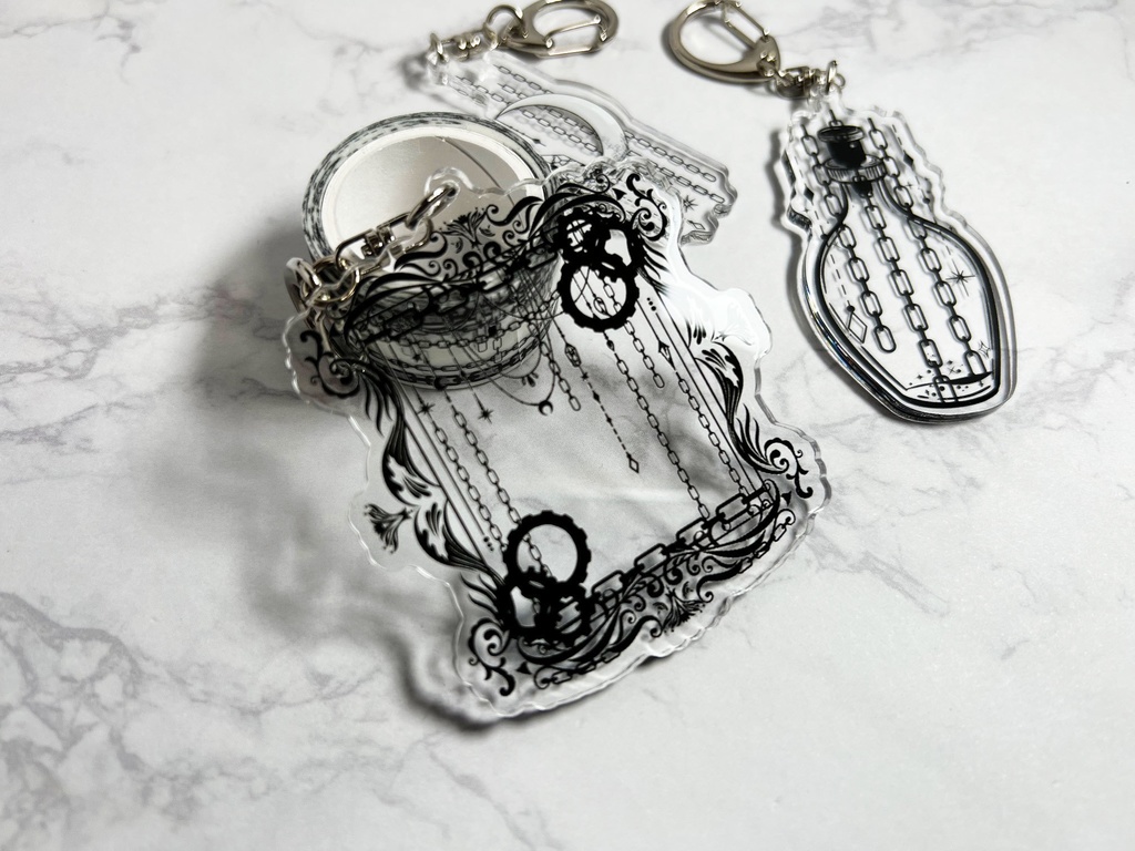 絡んだ鎖の絵画