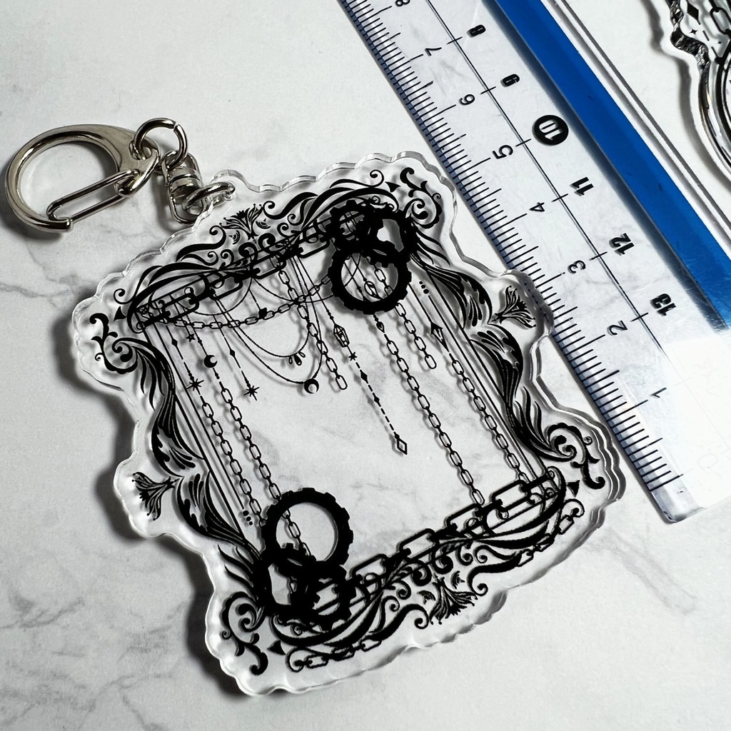 絡んだ鎖の絵画