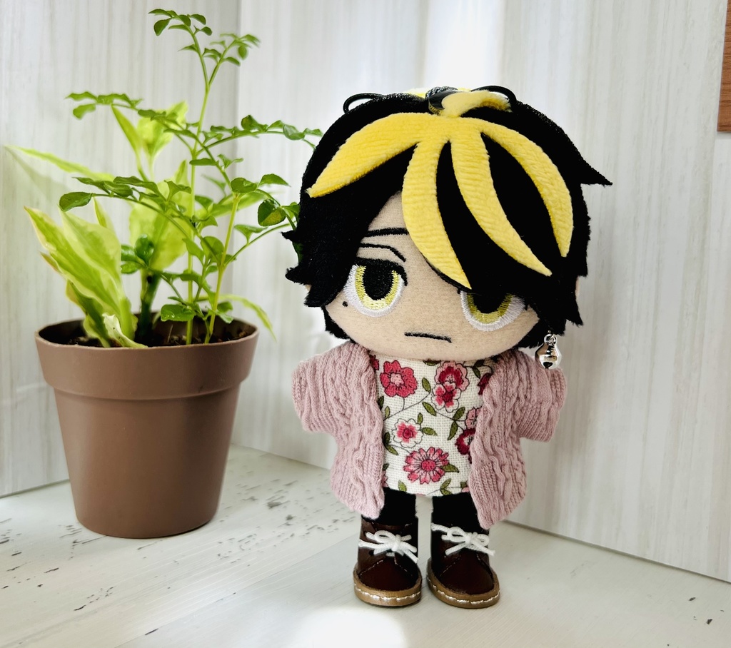 ニットカーディガン