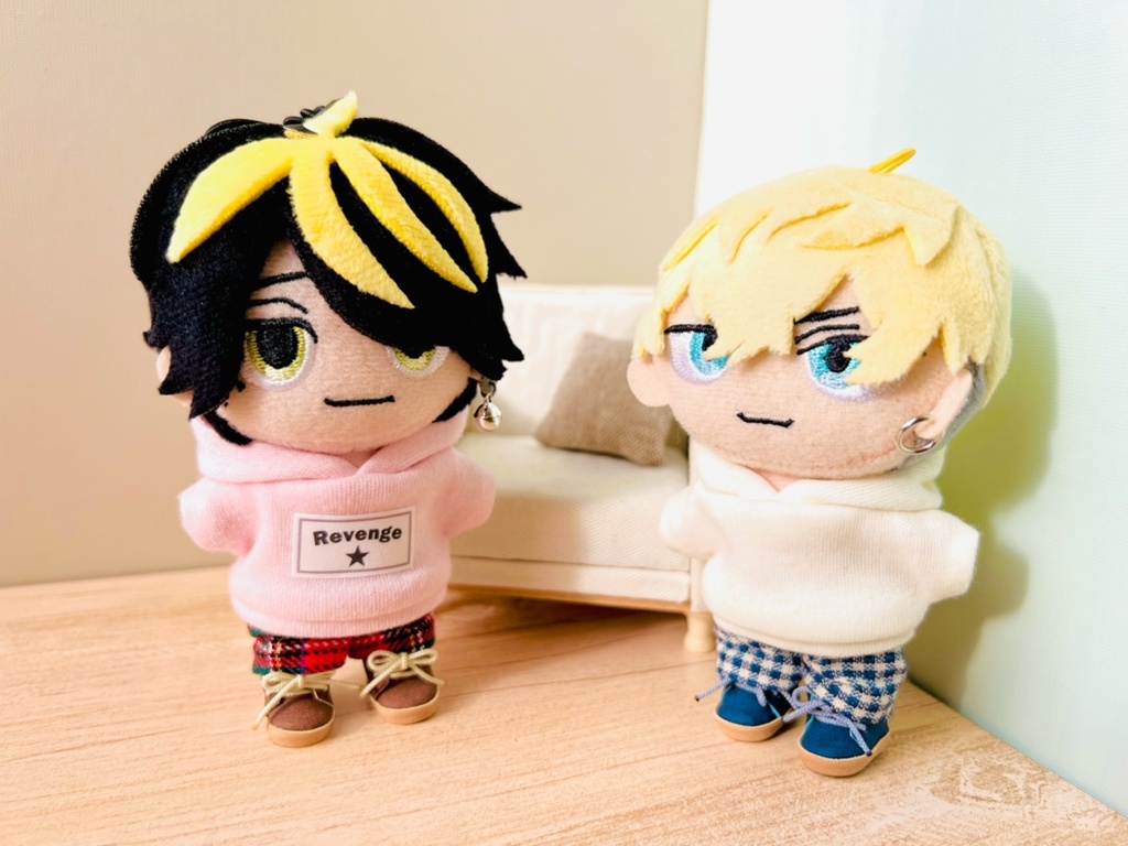 ぷっくりフォルムのスムースニットパーカー