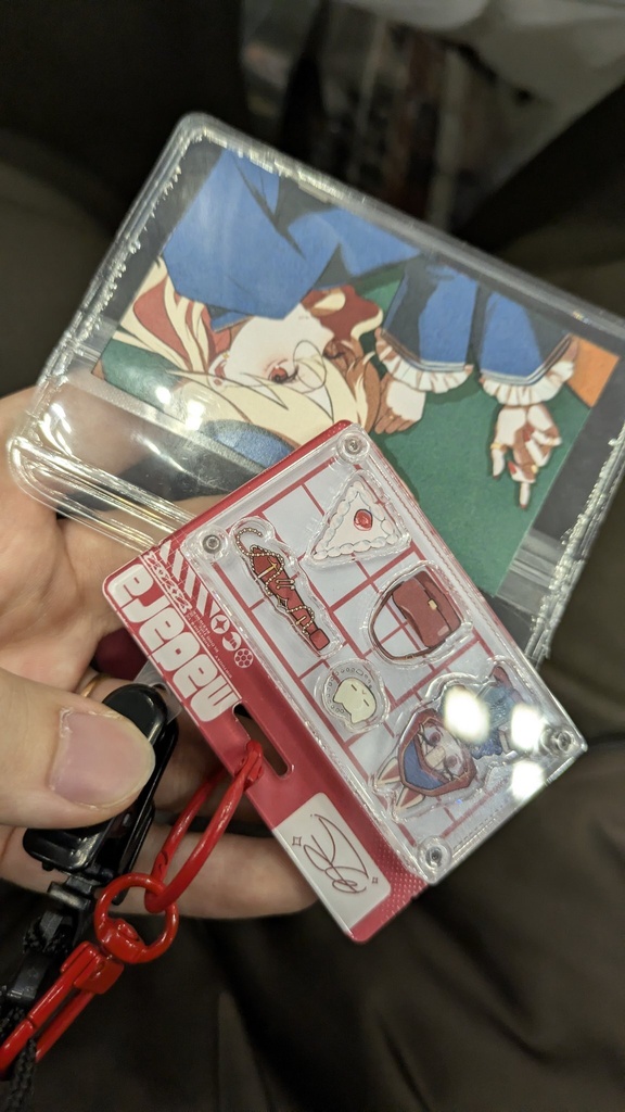 【COMITIA156】パッケージ風アクリルキーホルダー Madara